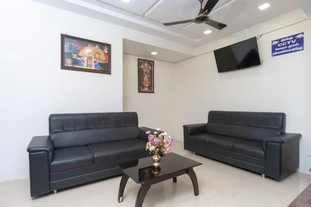 Tiruchirappalli Famous Residency酒店 外观 照片